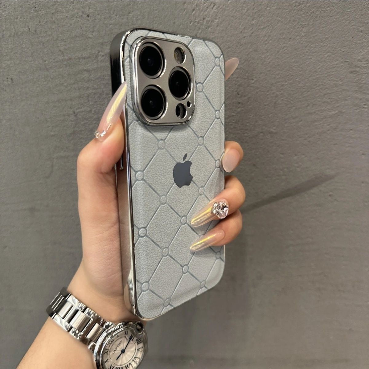 Casing Cincin Logam Kulit Bentuk Berlian Mewah Untuk iPhone