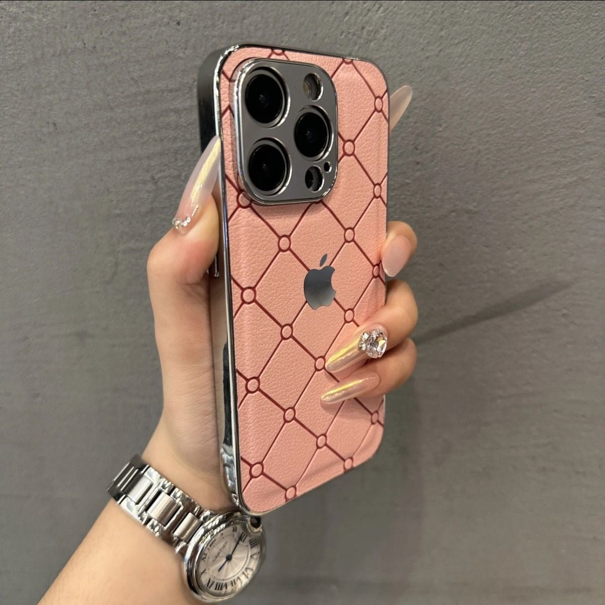 Casing Cincin Logam Kulit Bentuk Berlian Mewah Untuk iPhone