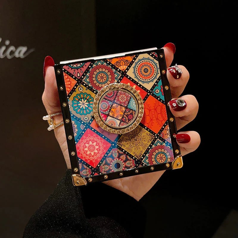 (🎁2024- Hot Sale🎁)Ethnic style zflip6/5/4/3 phone case