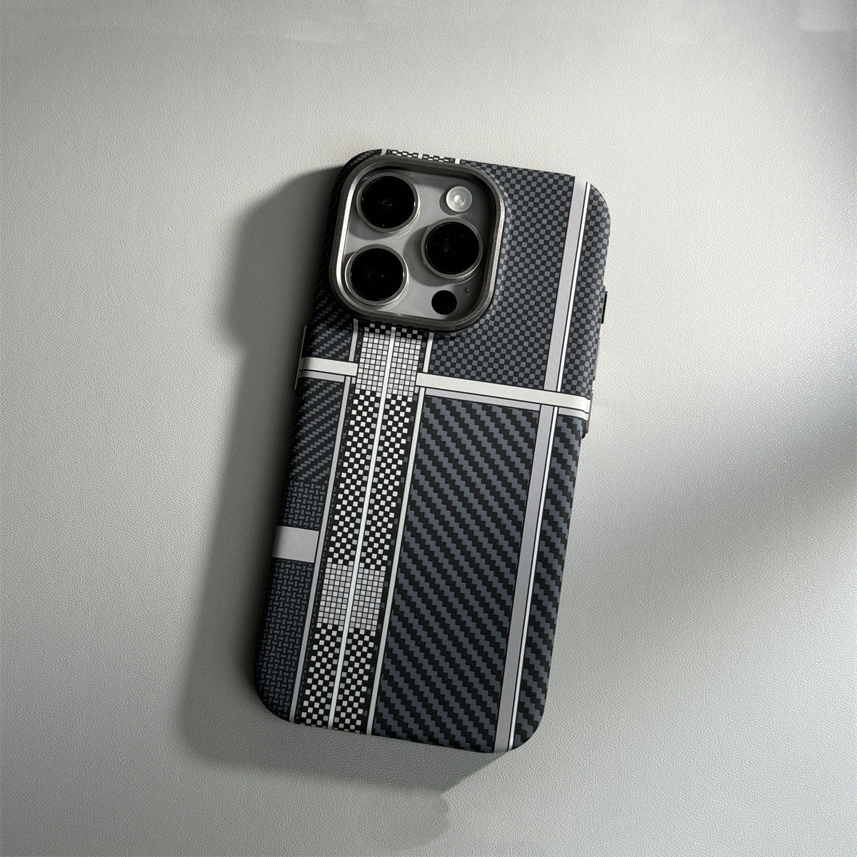 Premium Carbon Fiber Texture Case with Striking Lines