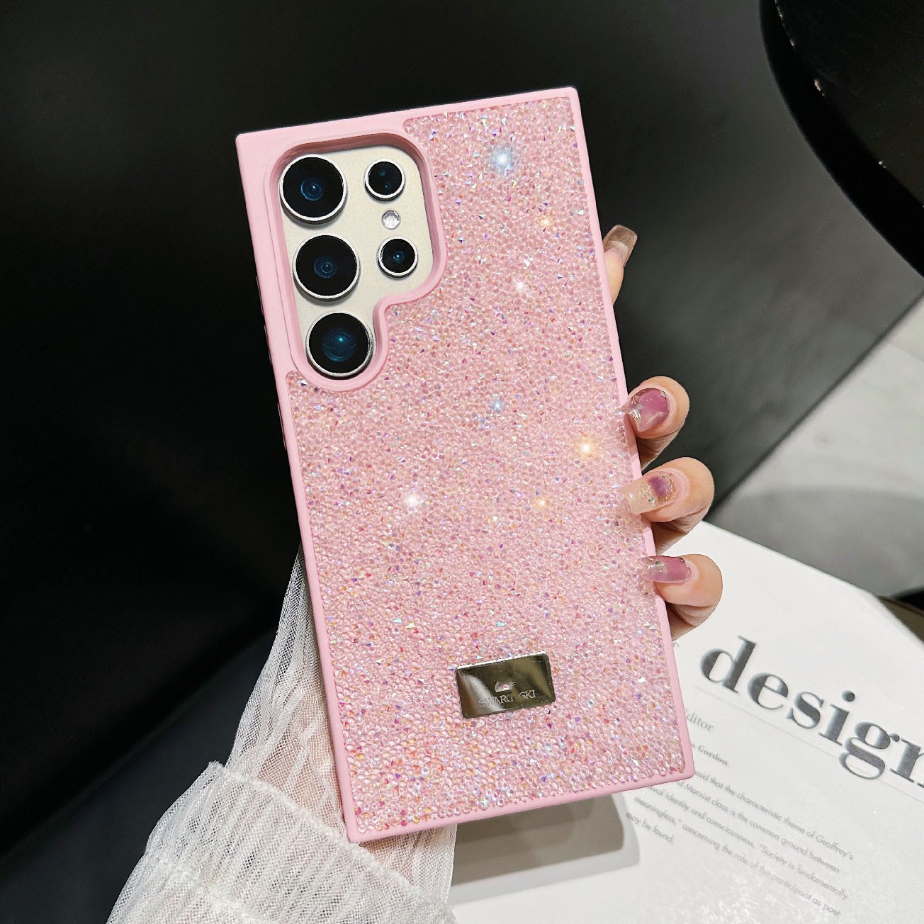 Luxurious rhinestone phone case