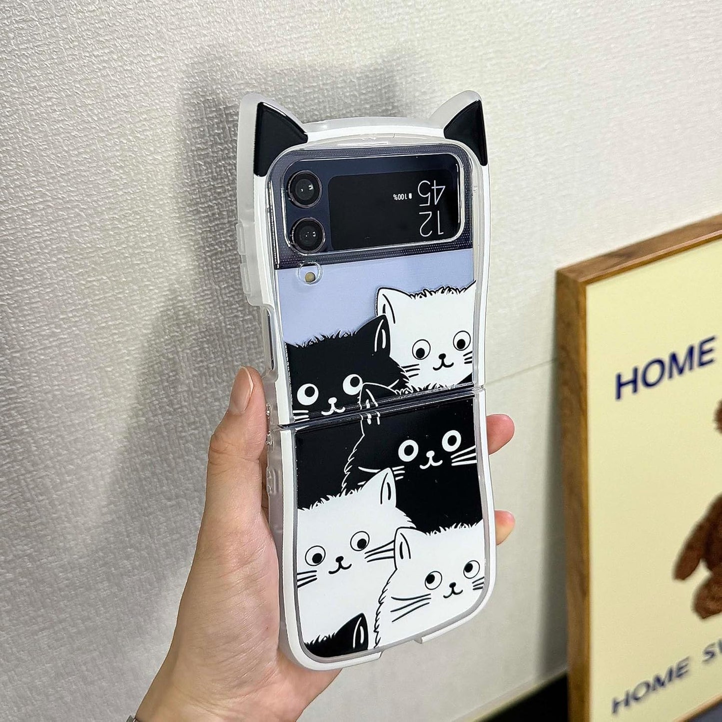 🐱[New Cat Ears] Black and White Cat Phone Case, Suitable for Galaxy Z Flip 3/Galaxy Z Flip 4/Galaxy Z Flip 5/Galaxy Z Flip 6