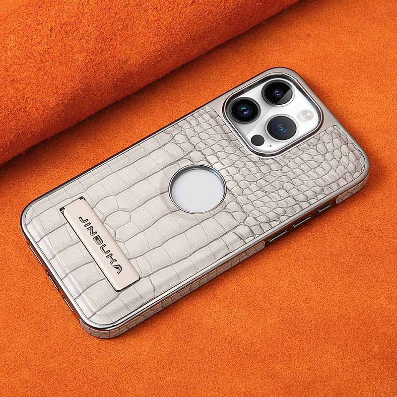 Suitable for 15proMax advanced crocodile pattern magnetic charging mobile phone case